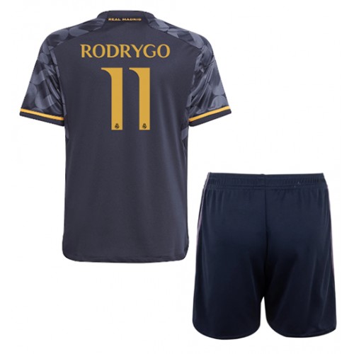 Real Madrid Rodrygo Goes #11 Bortedraktsett Barn 2023-24 Korte ermer (+ Korte bukser)